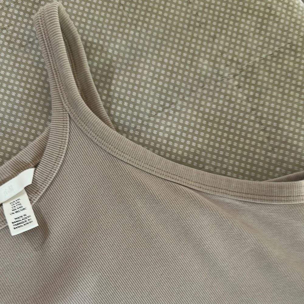 H&M Cream Sleeveless Tank Top - Picture 4 of 5
